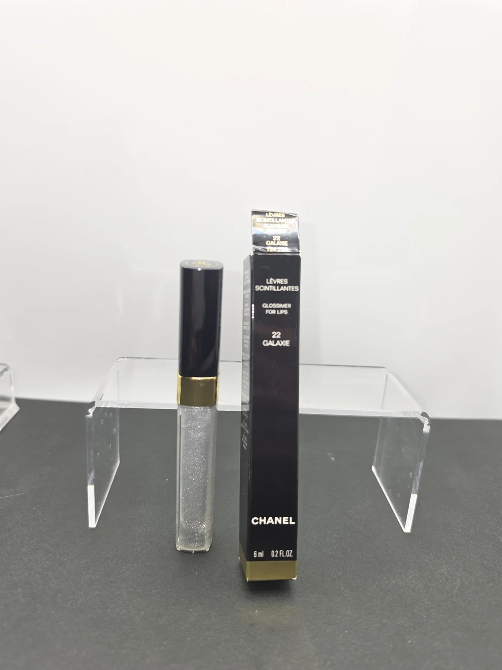CHANEL Lèvres Scintillantes Glossimer 22 - 